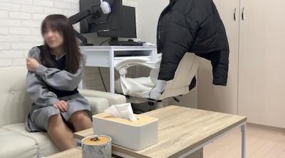 FC2-PPV-4647488 我的女上司长得像川口春，她在家里夺走了我的童贞，我度过了最美好的失去童贞的时光。