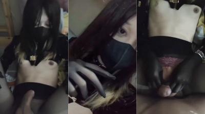 黑丝小药娘Ts玥玥 慢点 啊操死了 玥玥的乳头变成大葡萄了 喜欢猛力顶着前列腺爽死了 不争气被操流汁了