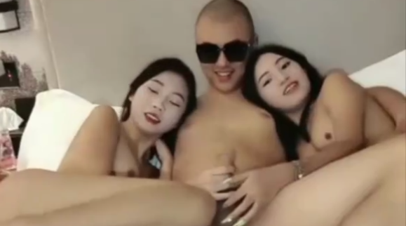 【我的模特侄女们】超多女学生!_群p啪啪道具扩阴爽!_1