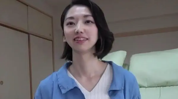 FC2-PPV-4094714 女警官和美结婚7年，在宿舍发生性生活，首次提供中出。