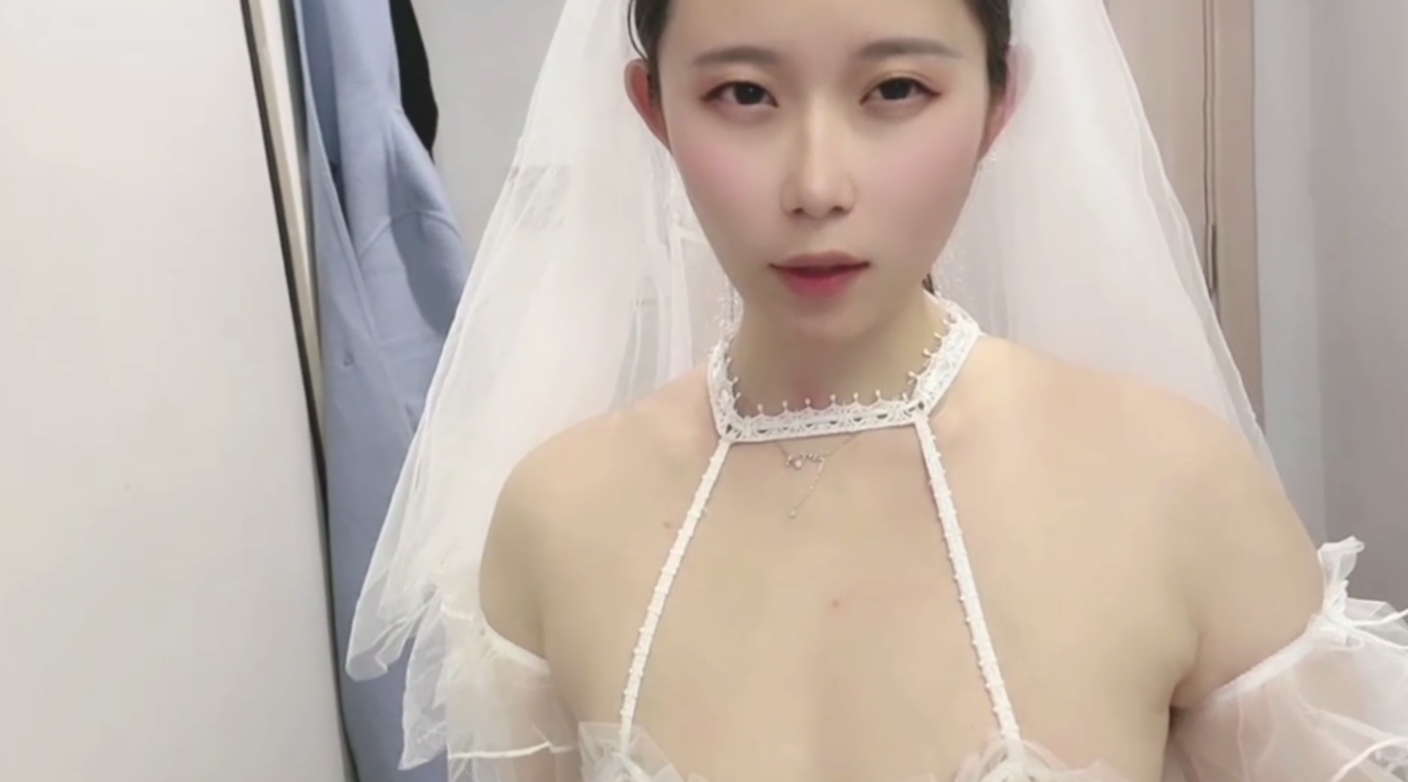 【超极品 推荐】最美糖心UP主极品女神『司雨』剧情性爱实录-首次和粉丝线下约炮做爱 夜夜做新娘 高清720P原版