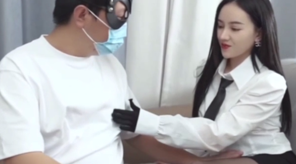 糖心Vlog系列39-『粉色情人』娇乳小粉后入升天&『糖心官网君』糖女郎的探家第二弹-教师OL面对宅男的饥渴