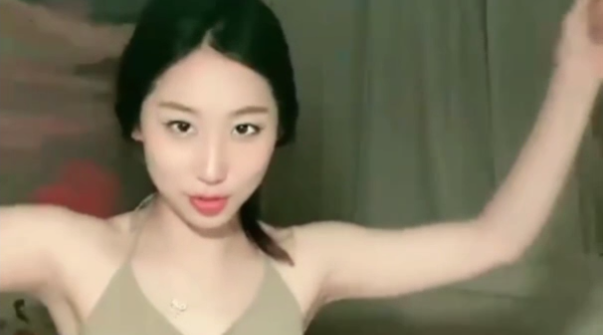 极品大学生，校花级别，【可爱妹妹】，这一定是心动的感觉