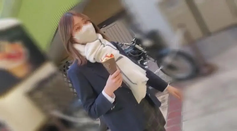 FC2-3362097 【2005年生】色白巨乳美少.女⑥最後に遊園地デート観覧車で…