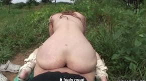 日本长发椿纱奈他妈的户外无码