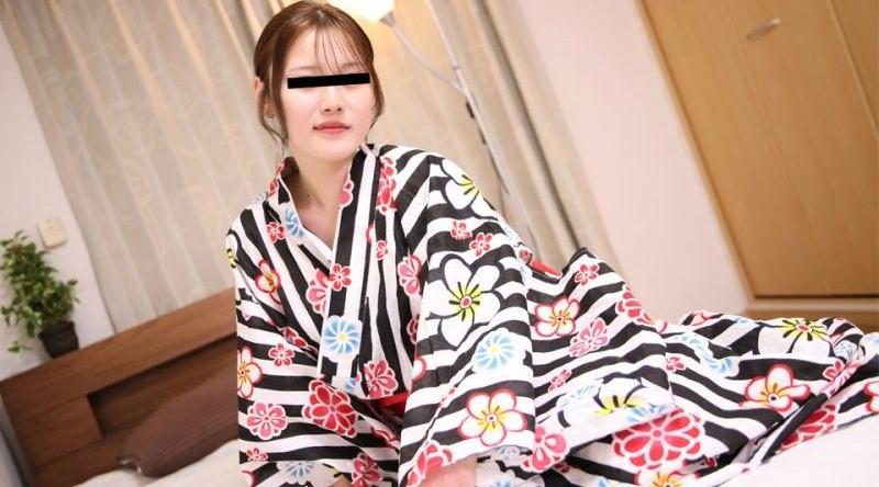 10musume_010426_01【无码】 一場脫衣撲克遊戲,有機會贏取生猛的奶油派性愛！ ~神仙般的回應,臉上帶著微笑！ ~ 岩田稔