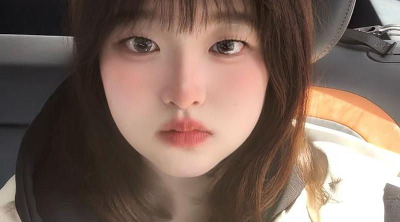 上海清纯学生妹 袁媛 竟是坦克驾驶员的专属母狗 肥嫩骚穴被后入爆操 淫水狂流不止！