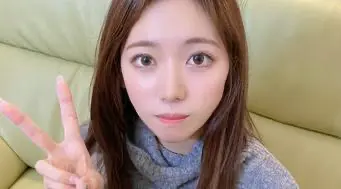 FC2-3258256 拥有修长而有曲线的身体的美发师Yuuri-chan。由于我与你失去了联系，我将发布我的脸部暴露的视频。我会等待你的消息。我以传教士体位和后退女牛仔的姿势射了两次，但你不是怀孕了吗？