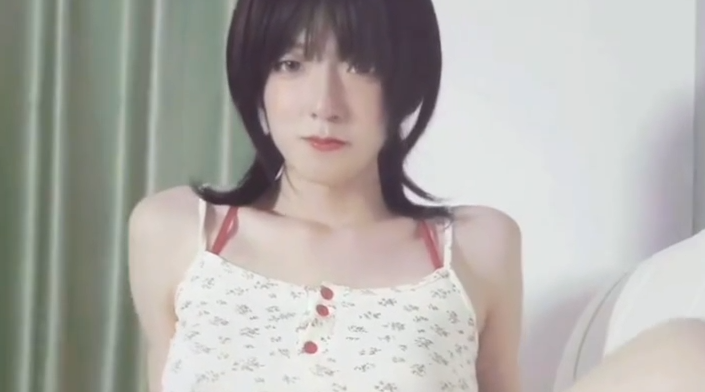 【伪娘】雌堕伪娘善擦，虽然不敢发尺度太大的涩涩，但是人想必是极美的，来欣赏一下擦边的艺术