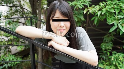 073024_01 無碼 卑猥なランジェリーでヤル気満々の素人むすめとハメまくり！