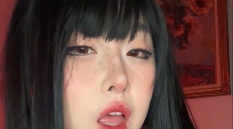 阿黑颜女神噗噗 新作魅魔觉醒重磅来袭！女上骑乘电锯惊魂竖锯爷爷 疯狂高潮喷汁！