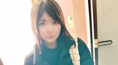 FC2-PPV-4660423 【完全没修剪】当脱下认真开朗的濑户前社长的内裤时，惊讶地发现她拥有超出我们预期的超浓密毛发！ ️“很丢脸所以别看”甜爱浓乳中出