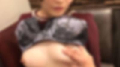 FC2-PPV-4597378 [露臉] [潮吹] [中出] 風格出眾的美麗已婚婦女出現了哈哈