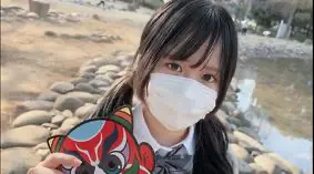 FC2-3259888 脱掉衣服后，带着隐藏Fcup的女学生到后巷进行猥亵淫乱！！娃娃脸美巨乳正妹被带入封闭房间，连续两次插入阴道，不带橡皮筋就射精在阴道内！！