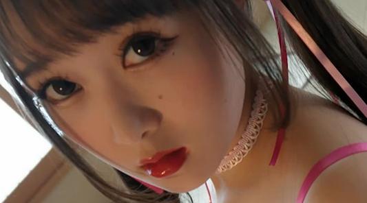 日本大眼萌妹 性爱视频流出 假屌自慰插到颤栗潮喷 大屌猛男无套爆操小穴外翻灌满浓精！