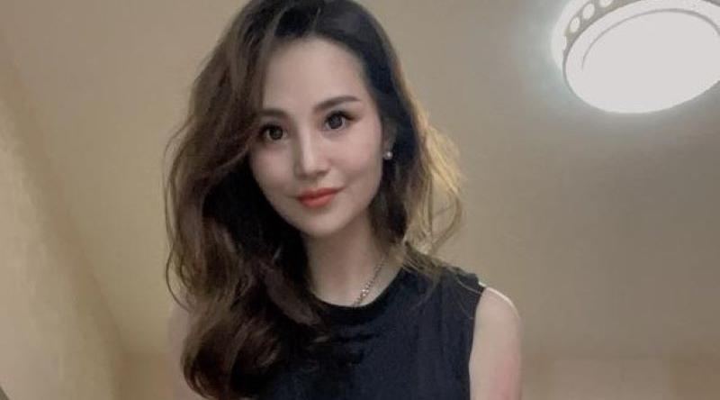 四川达州高颜值御姐 吴小倩 出轨视频曝光 背着男友约炮大屌男 被无套爆操淫叫不断！