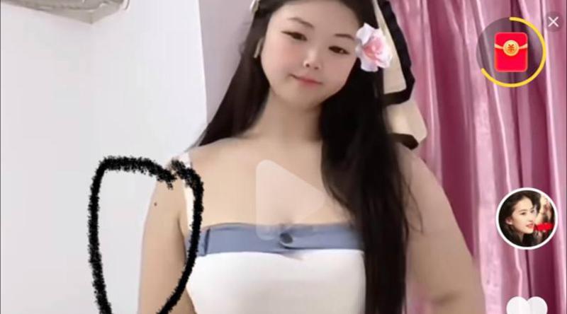 武汉快手主播 菜宝 私拍福利视频流出 微坦巨乳骚母狗各种情趣内衣骚舞诱惑 约炮金主被无套内射！