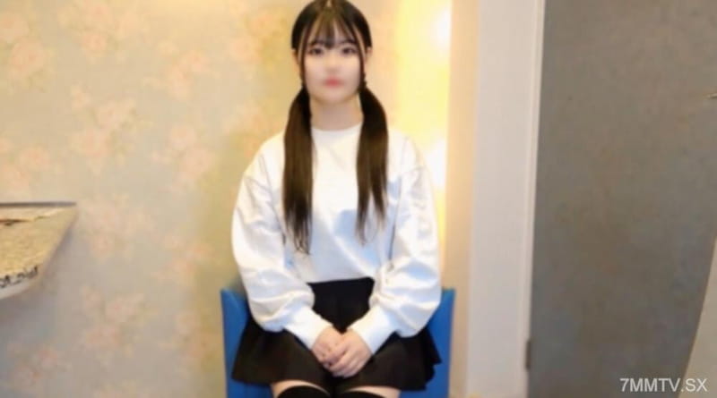 FC2-PPV-4420877 及膝高的尾巴，轻拍塔格，天使般的微笑，第一可爱由美酱第二中出奇闻趣事性爱！激动人心的丧胸长袍！