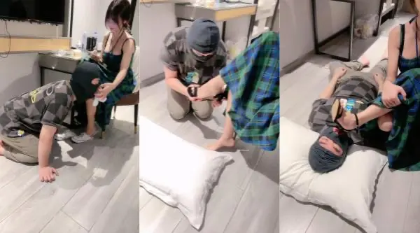 套路直播〖娇娇〗脚踩 咀嚼物 踩踏 闻舔船袜，多种刺激玩法SM调教，猎奇极品