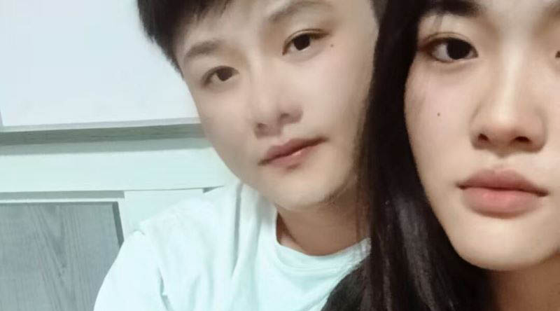 清纯甜妹性爱视频遭渣男流出 呻吟娇喘声音酥麻销魂 被爆操打桩骚劲十足！