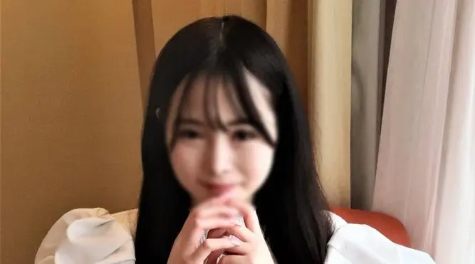 FC2-3252251 一开机就性感无比的超萌妹子！“请带到外面”可以吗？在里面射也可以吗？未经许可连续射出大量精液！