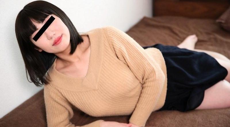 10musume_081325_01【无码】 與喜歡舔舐巨乳子妹子進行吮吸無套中出性愛！ 山中詩織