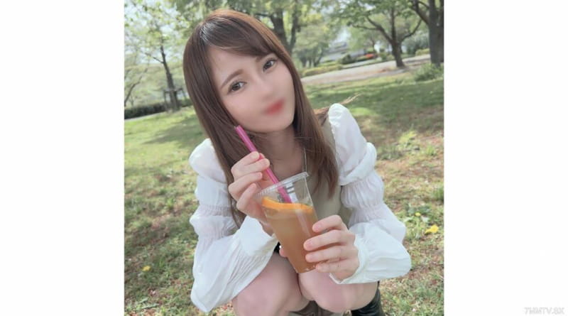 FC2-PPV-4452689 一个小而可爱的接待员，其他都是软弱、无法无天、心胸极其低劣的男人来开车……无法无天的服务已经完成，无法无天的继续入场和拒绝一样好，所以无法无天的进展已经已经完成了，无法无天的进展已经发生了！