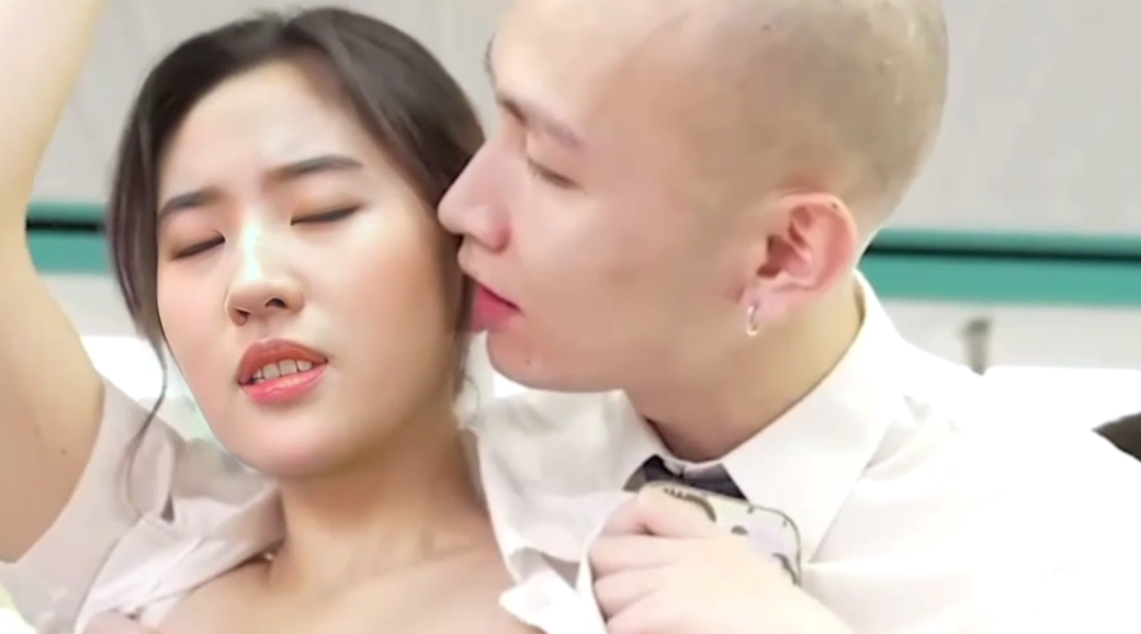 刘亦菲痴汉电车国产无码