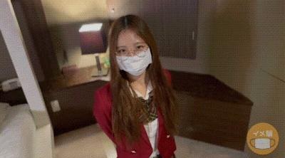 FC2-PPV-4617668 真正的 18 岁女孩为庆祝毕业首次出演 AV IMEDAMAFC2