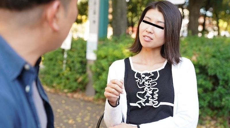 pacopacomama_020825_100【无码】 以時尚檢查為藉口搭訕迷人的太太。馬上插入！ 横井愛