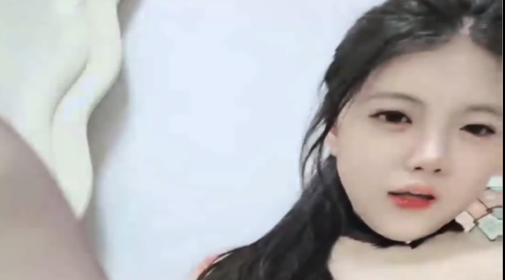 国产直播.高颜值女神盲盒系列-【天菜】超级大肥鲍_道具自慰