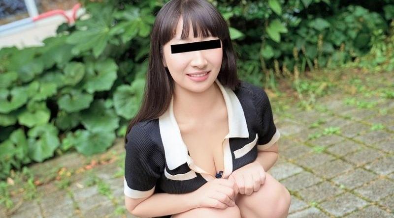 10musume_030726_01【无码】 我试着让一个胸部柔软的漂亮女孩进行乳交、深喉、射精和清洁式口交