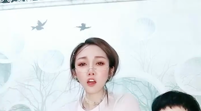 超有味道的【小甜心】痴女熟妇阿姨女上位接力骑乘榨精，大战十分精彩刺激！2