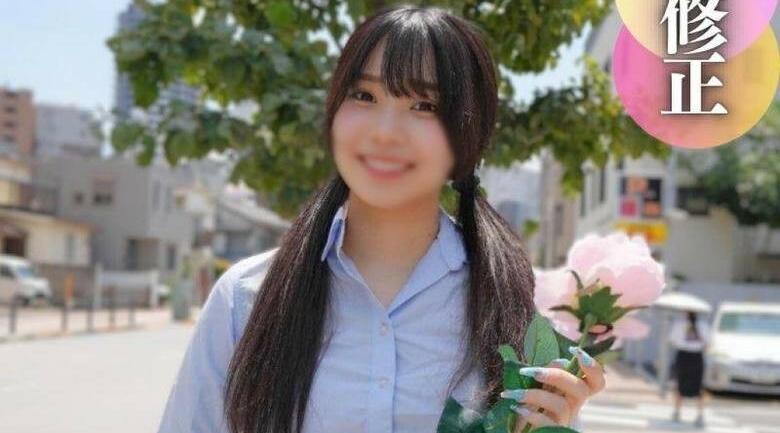 FC2-PPV-4517642 6P 脏 19 岁。一个生的阴茎被插入一位无辜年轻女士的阴道。第一次的经历让她感到震惊和紧张，尽管她很不情愿，但她的身体却诚实地静静地喘息着。 。 。