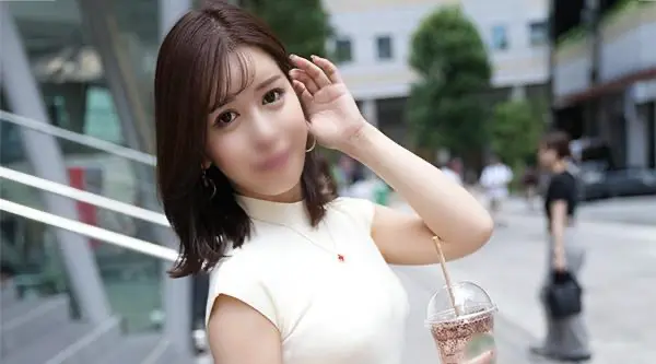 FC2-4033297  歌舞女郎Ayaemon，25岁 Takeshi Shukazu“高潮潮吹”激烈中出SEX