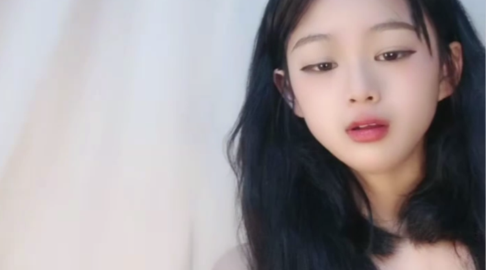 国产直播.高颜值女神盲盒系列-太平公主_已满18+平胸小萝莉奶子还没发育好_1