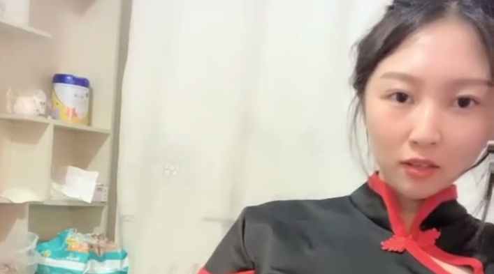 国产直播.高颜值女神盲盒系列-极品哺乳期女主播【巨乳奶妈和白浆少女 】，超级大奶+母乳展示，稀有类型，且看且珍惜_9