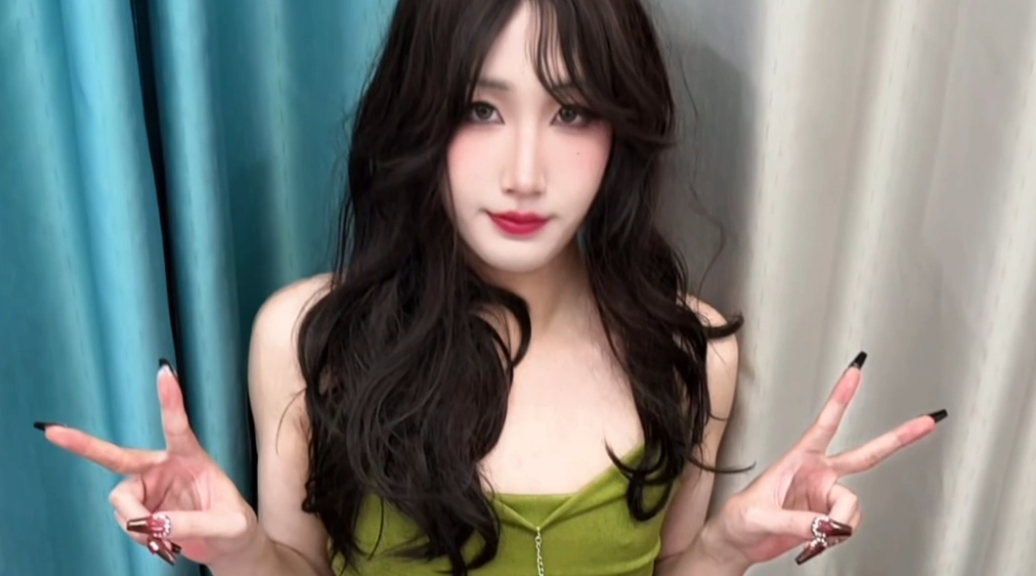 【TS】推特TS纪芊cc每天只需要喂他吃根大几把就好了