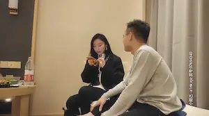 【步宾寻花】，喜欢健身的御姐，无水印收藏版