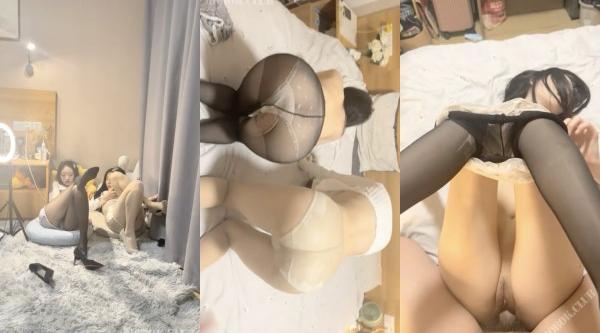 黑白丝姐妹花堪称黑白无常,人年轻腿修长逼逼超粉嫩,一起玩双飞索命无痕呐