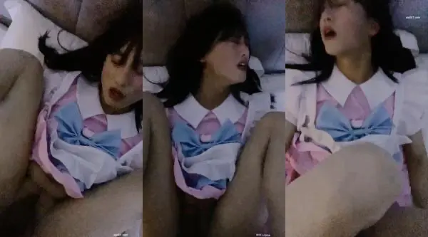 伪娘 老婆舒服吗 喜欢老公的大鸡吧吗 啊啊太大了 我真的要死了头一次约这么大的 要把我插晕了 听听我叫的有多爽