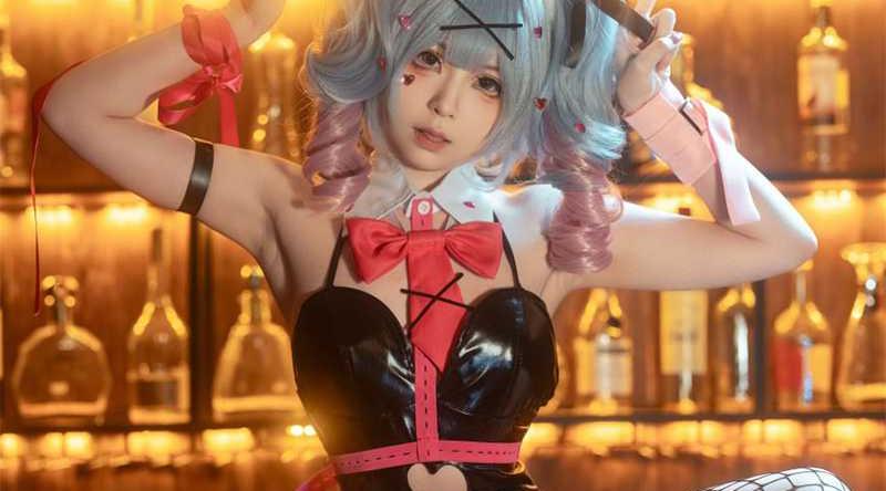 高颜值白虎福利姬 幼水铃衣 嫩乳翘臀创可贴下 若隐若现的白虎嫩穴 令人鼻血狂飙！