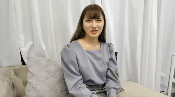 FC2-3257772 法政大学二年级生 前途无量的高学历少女，人生第一次连续吞下4次。看起来快要射精了，所以连续射了2次