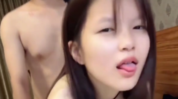 【05清纯表妹】骨感女学生!_道具自慰足交啪啪超过瘾!_2