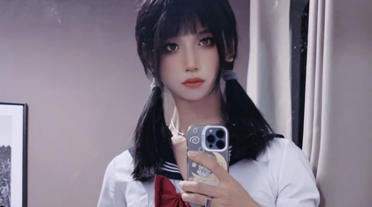 【男娘】推特男娘浪浪小天使，又是一位大根的小姐姐，想喝里面的牛奶，跪下来用手捧起舔舐~