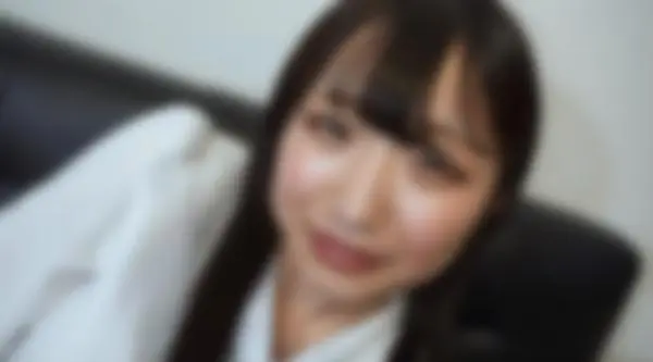 FC2-3308795 一个19岁的摩登JD笑嘻嘻，拔牙反应和射精都喜出望外。