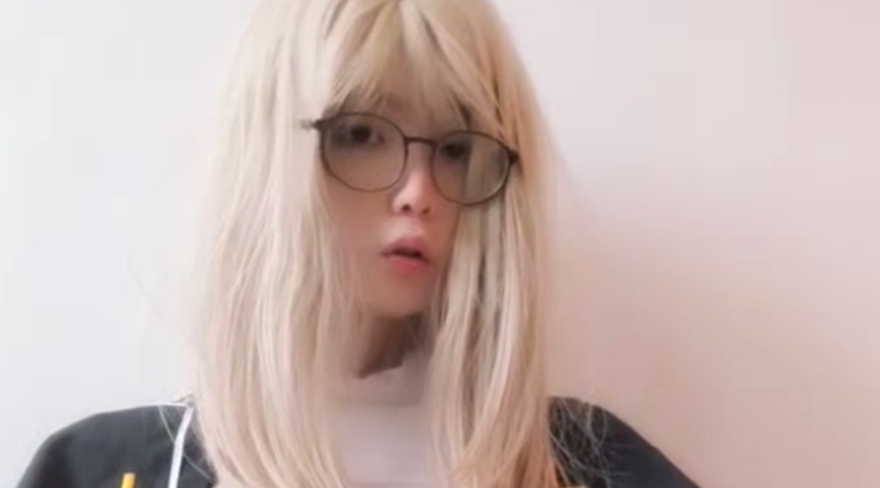 【伪娘】ywzzz中世纪贵族发色+修女服饰+可爱正太+禁忌的巨根，你是懂组合的