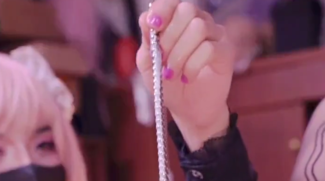 【伪娘】婉宣Wanxuan_jin1999黑丝马眼特写