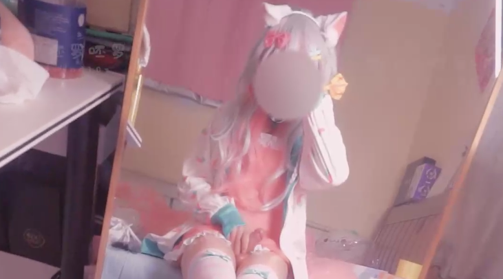 【伪娘】推特伪娘猫と爪呸罗呸罗狗妈对镜自慰
