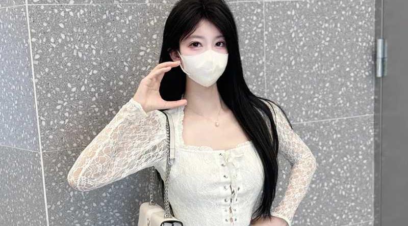 爆乳淫娃大尺度性爱福利视频 手撸 足交 阴推 这小母狗的玩法 多得都能开性爱培训班了！